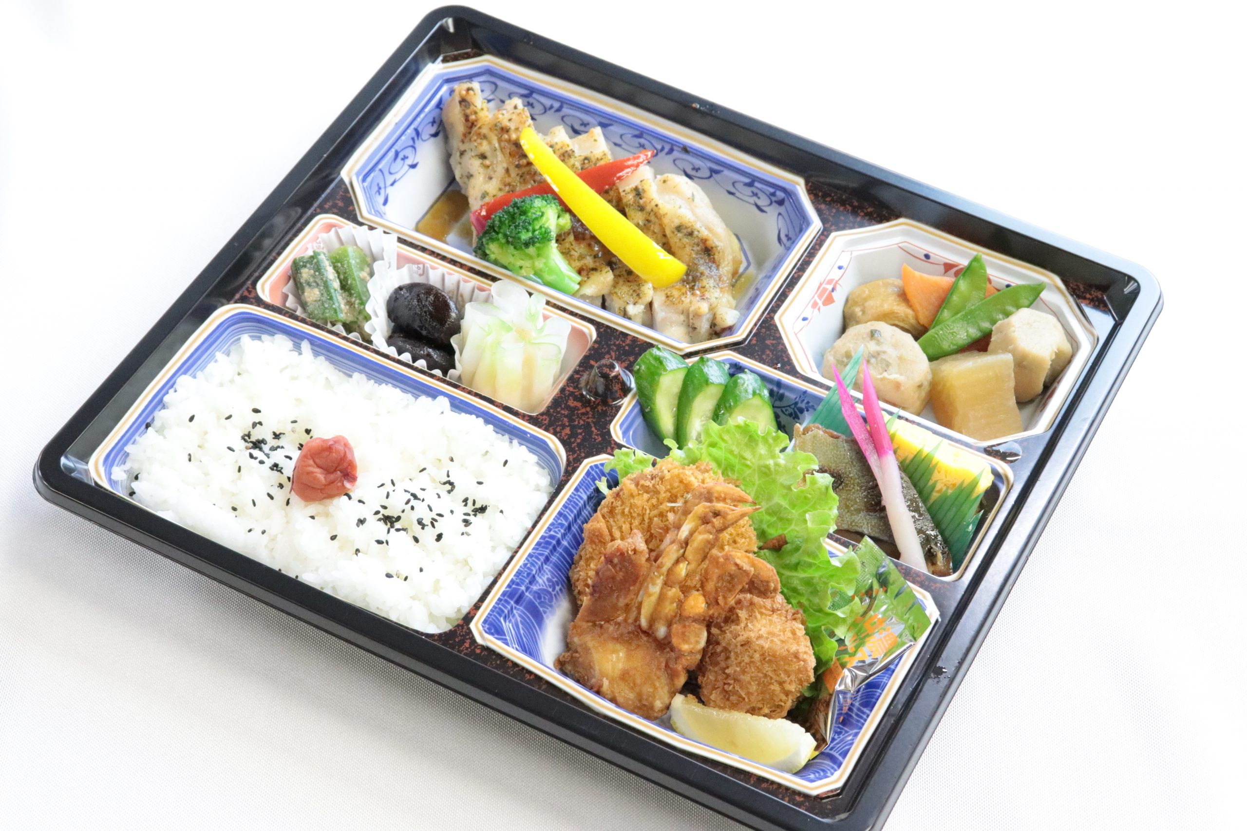 幕ノ内弁当（上）